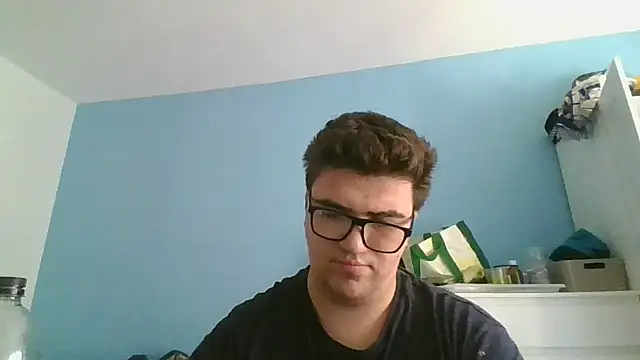 Snapshot of sorolla12 chatting on 04/03/26, 11:41 sorolla12 online show from 04/03/26, 11:41