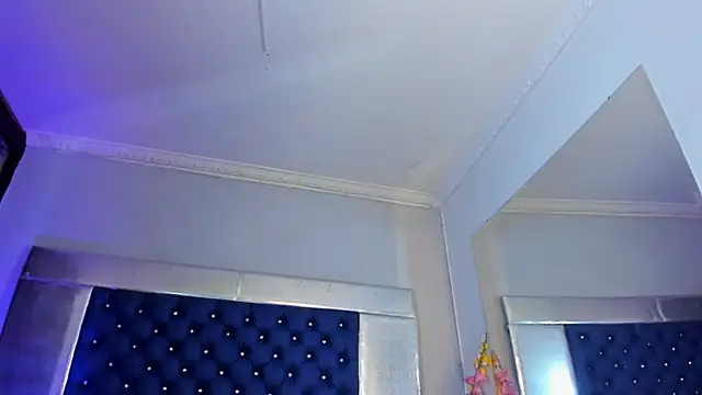 Eyleen Santos online show from 05/20/26, 07:31