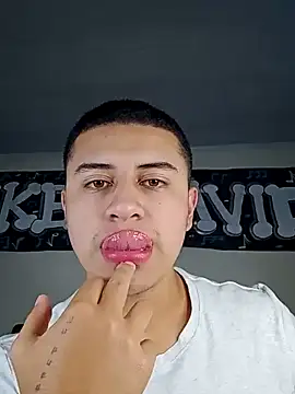 SexyBoy-Bigclit online show from 12/05/24, 10:01