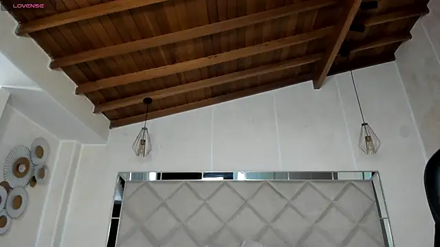 Snapshot of KatieNolan_1 chatting on 11/16/25, 06:57 KatieNolan 1 online show from 11/16/25, 06:57