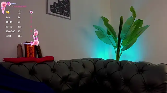 inaya zyad online show from 12/23/24, 02:17