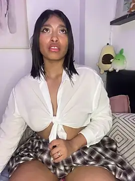 Isabella fasilier online show from 01/09/25, 05:55