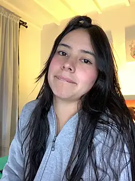 GabyButtler1 online show from 02/27/25, 08:20