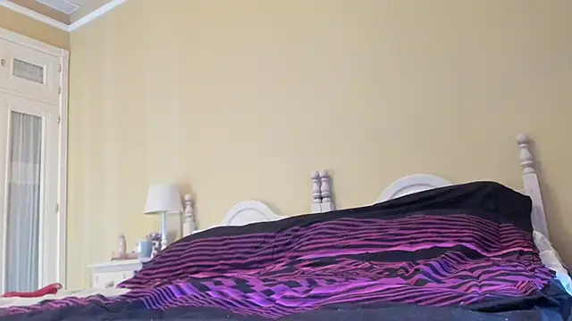 Snapshot of nycole_new chatting on 10/05/25, 06:34 nycole new online show from 10/05/25, 06:34