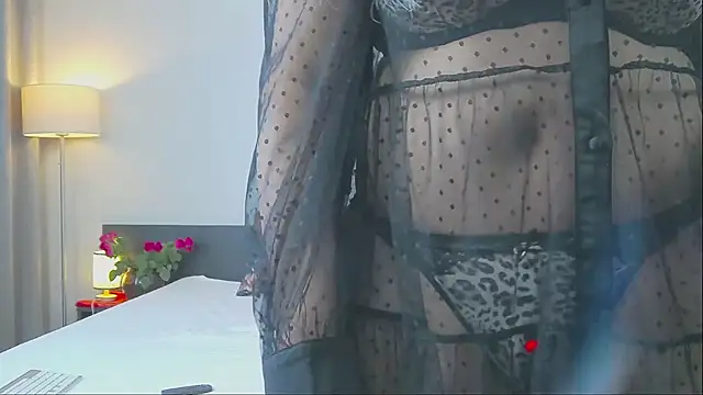 MariaRichi  online show from 02/05/25, 10:41