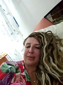 MariaRichi  online show from 09/17/25, 07:04