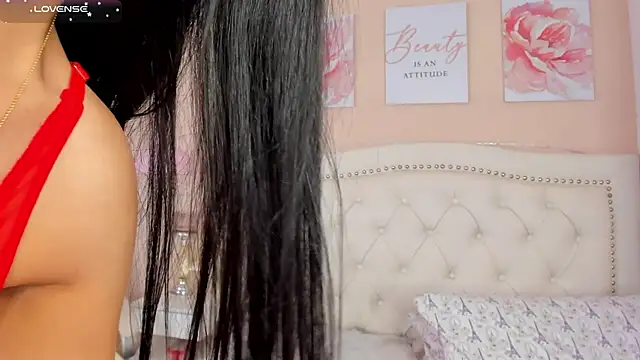 Ashley Evans18 online show from 02/06/25, 06:46