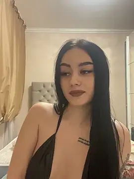 Snapshot of Gya_Rue chatting on 01/06/25, 06:52 Gya Rue online show from 01/06/25, 06:52