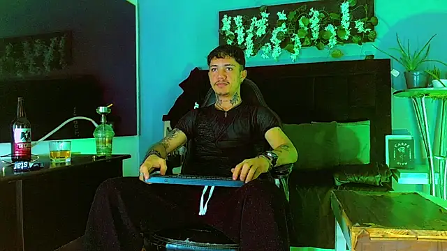 HannibalLester online show from 06/12/26, 04:22