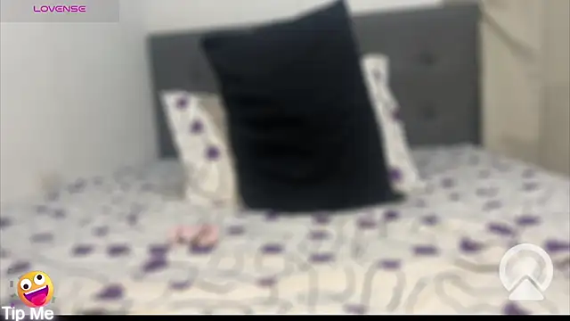 LanaQuen online show from 02/01/25, 10:23