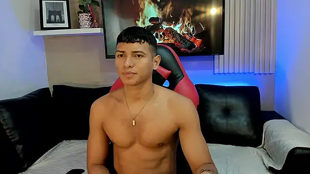 Snapshot of yei-sant chatting on 11/19/25, 02:22 yei-sant online show from 11/19/25, 02:22