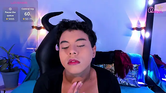 Emili Roux online show from 07/26/26, 11:17