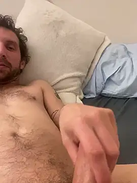 Snapshot of mackshaft4711 chatting on 01/11/25, 07:28 mackshaft4711 online show from 01/11/25, 07:28