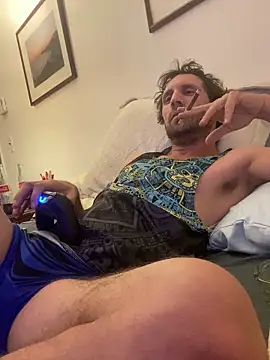 Snapshot of mackshaft4711 chatting on 03/12/25, 07:35 mackshaft4711 online show from 03/12/25, 07:35