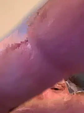 Snapshot of mackshaft4711 chatting on 10/03/25, 04:09 mackshaft4711 online show from 10/03/25, 04:09