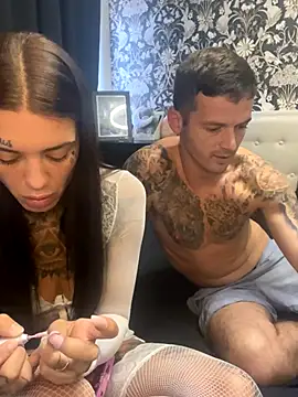 MrRaveMissBehave93 online show from 10/24/25, 01:18