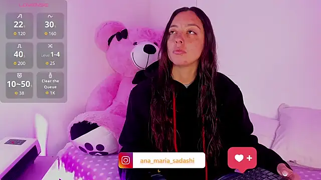 sadashi moon  online show from 10/21/25, 11:38