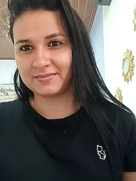 Snapshot of elena_jonees chatting on 02/17/25, 06:26 elena jonees online show from 02/17/25, 06:26