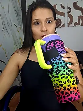 elena jonees online show from 04/30/26, 08:48