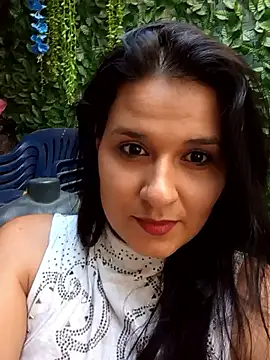 elena jonees online show from 05/06/26, 08:25