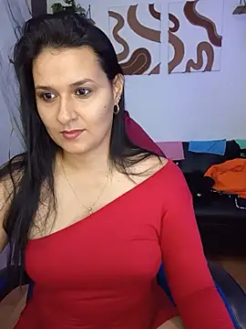elena jonees online show from 06/05/26, 08:36