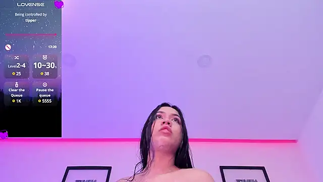 emma smile online show from 01/09/25, 06:36