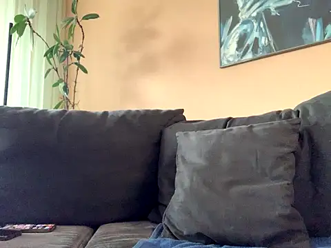 Snapshot of Bula94193 chatting on 11/29/25, 01:47 Bula94193 online show from 11/29/25, 01:47