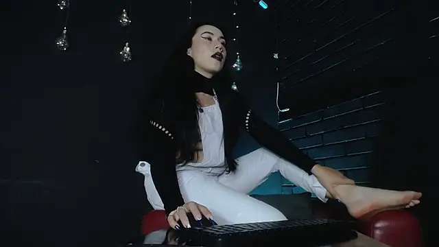 NYX1126 online show from 01/10/25, 03:37