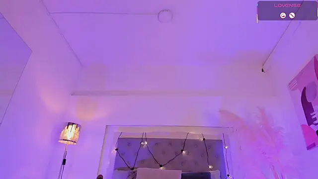 Katte Hood11 online show from 10/09/25, 04:43