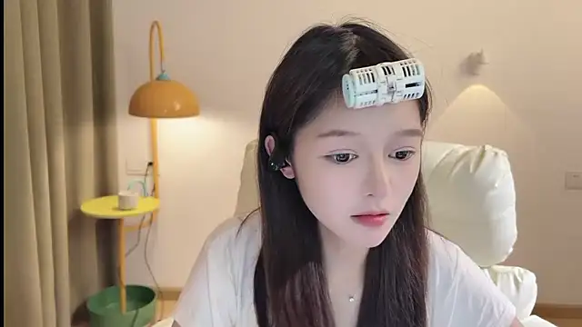 xiaodaibabyy online show from 09/13/25, 06:35