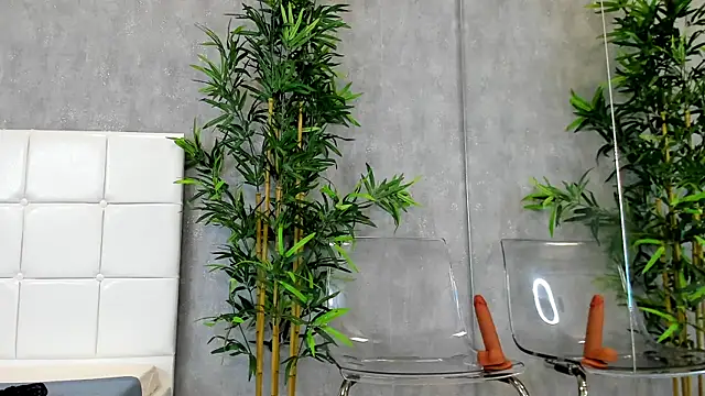 Snapshot of KatelynSparks chatting on 02/04/25, 09:38 KatelynSparks online show from 02/04/25, 09:38