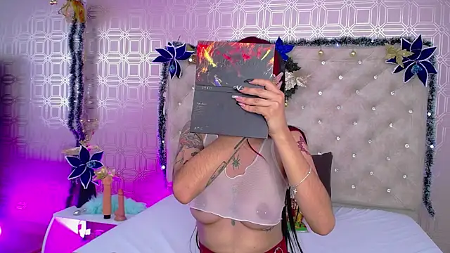 Derieri D online show from 12/22/24, 07:42
