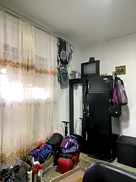 Jestebanano online show from 11/18/25, 01:04