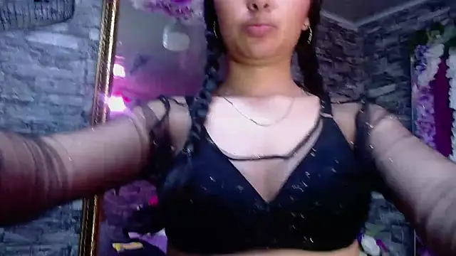 Mia Bonnie  online show from 02/20/25, 05:55