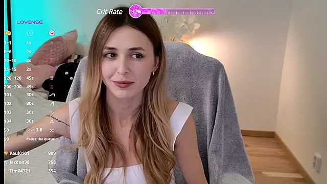 Sophie Enzo online show from 01/01/25, 01:26