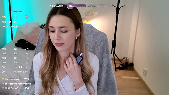 Sophie Enzo online show from 01/08/25, 02:35