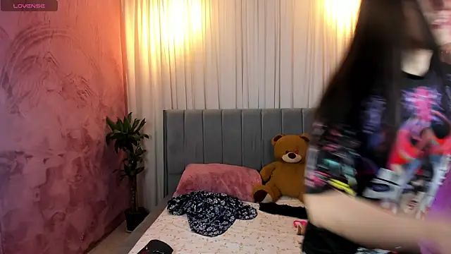 HakuRukushka online show from 01/22/25, 04:23