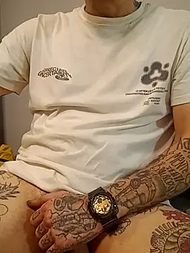 rolesexy online show from 09/19/25, 02:02