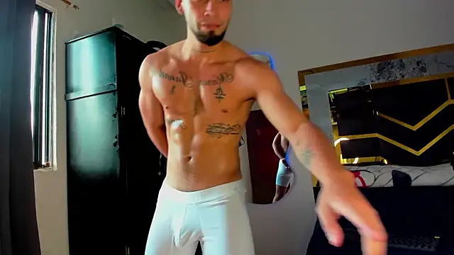 MattDevon online show from 11/07/25, 06:52