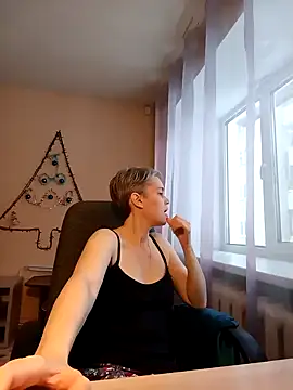 Cutie Erikaa1 online show from 12/23/24, 07:17
