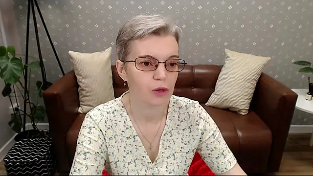 Cutie Erikaa1 online show from 09/25/25, 02:26