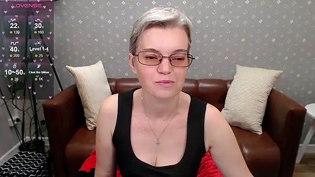 Cutie Erikaa1 online show from 10/10/25, 03:05