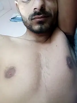 Snapshot of Gujrat_player chatting on 09/16/25, 01:17 Gujrat player online show from 09/16/25, 01:17