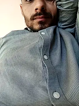 Snapshot of Gujrat_player chatting on 09/23/25, 04:59 Gujrat player online show from 09/23/25, 04:59