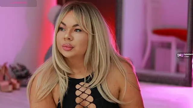 MissLilaa online show from 03/13/25, 05:28