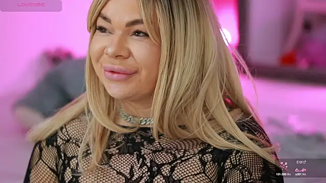 MissLilaa online show from 03/22/25, 08:48