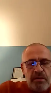 geilerschwanz64 online show from 12/12/24, 11:47