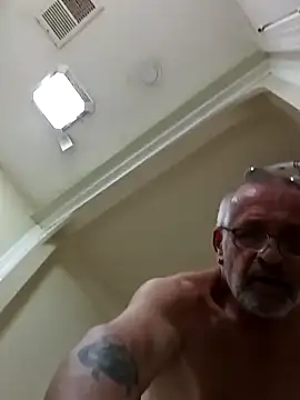 geilerschwanz64 online show from 12/28/24, 11:16