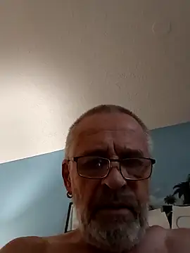 geilerschwanz64 online show from 12/31/24, 06:05