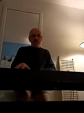 geilerschwanz64 online show from 01/13/25, 01:45